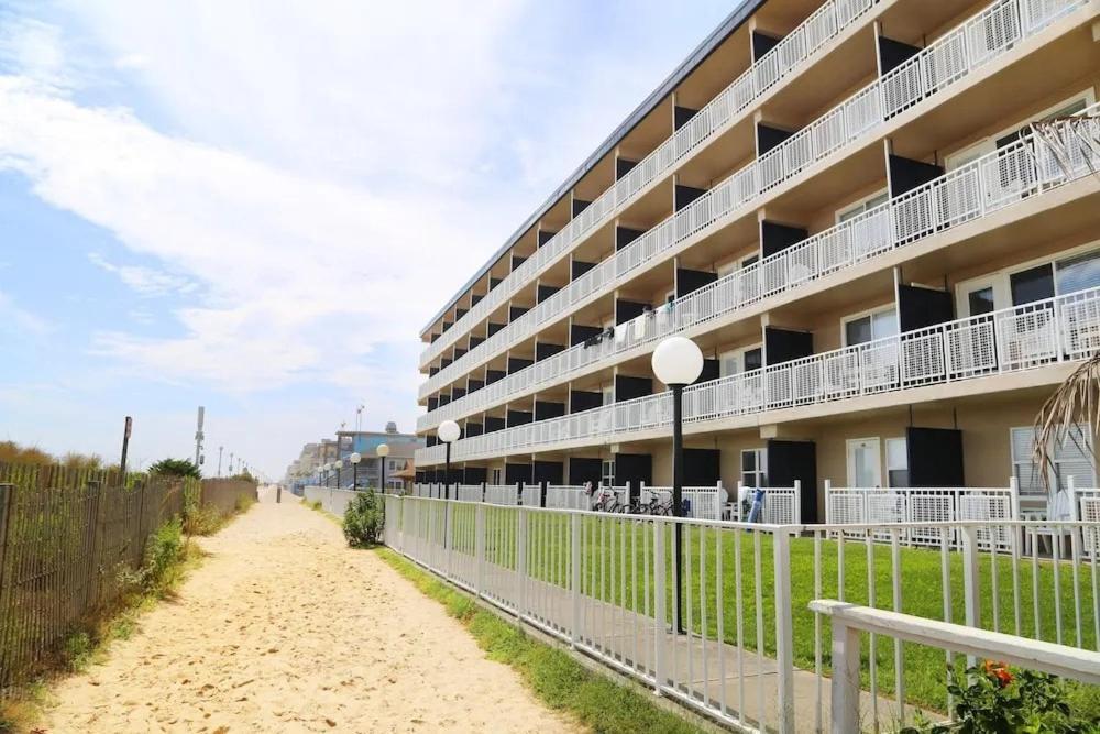 Dunes Suites Oceanfront Ocean City Exterior foto